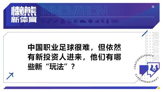 虽然在导演的电影中出现的场景、人物或者电影的里里外外都是现实的再现:人们居住的简陋肮脏的帐篷，帐篷周围残留下的战争时候的武器，看似凌乱不堪的镜头真实再现了人们的生活际遇;也充满了中远景镜头(如《醉马时刻》中皑皑白雪覆盖的群山和公路上长长的骡队，为了争抢工作而打架的孩子)和大全景(如《乌龟也会飞》中青翠的山头站满了排查地雷的人，在武器市场上熙熙攘攘的人群)，但是，观众可以明显发现这些再现现实的纪实性镜头是通过导演精心设计安排的。